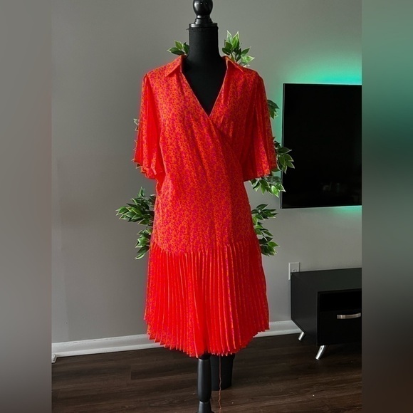 Alexis for Target Floral Flutter Sleeve Pleated Wrap Dress | SZ 1X | NWOT - Picture 2 of 11